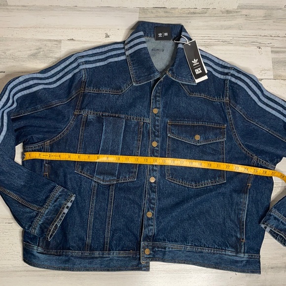 NWT Ivy Park Rodeo Unisex Oversized Denim Jacket - Sold Out Everywear - Picture 10 of 12